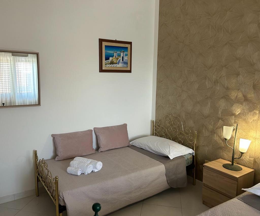 Nina Apartament Giardini Naxos Con Posto Auto ภายนอก รูปภาพ